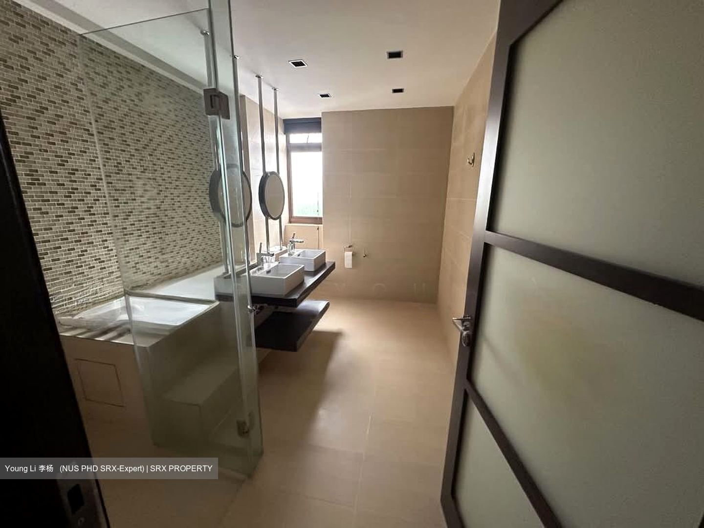 Astrid Meadows (D10), Condominium #555580131